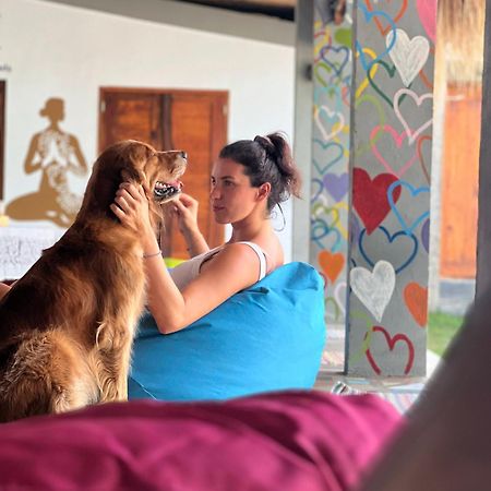 Waiwas Hostel Kuta  Ngoại thất bức ảnh