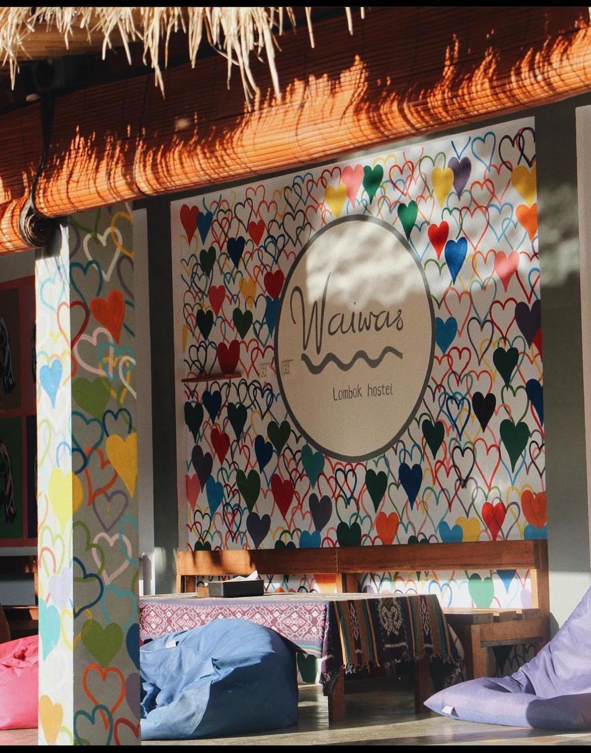 Waiwas Hostel Kuta  Ngoại thất bức ảnh
